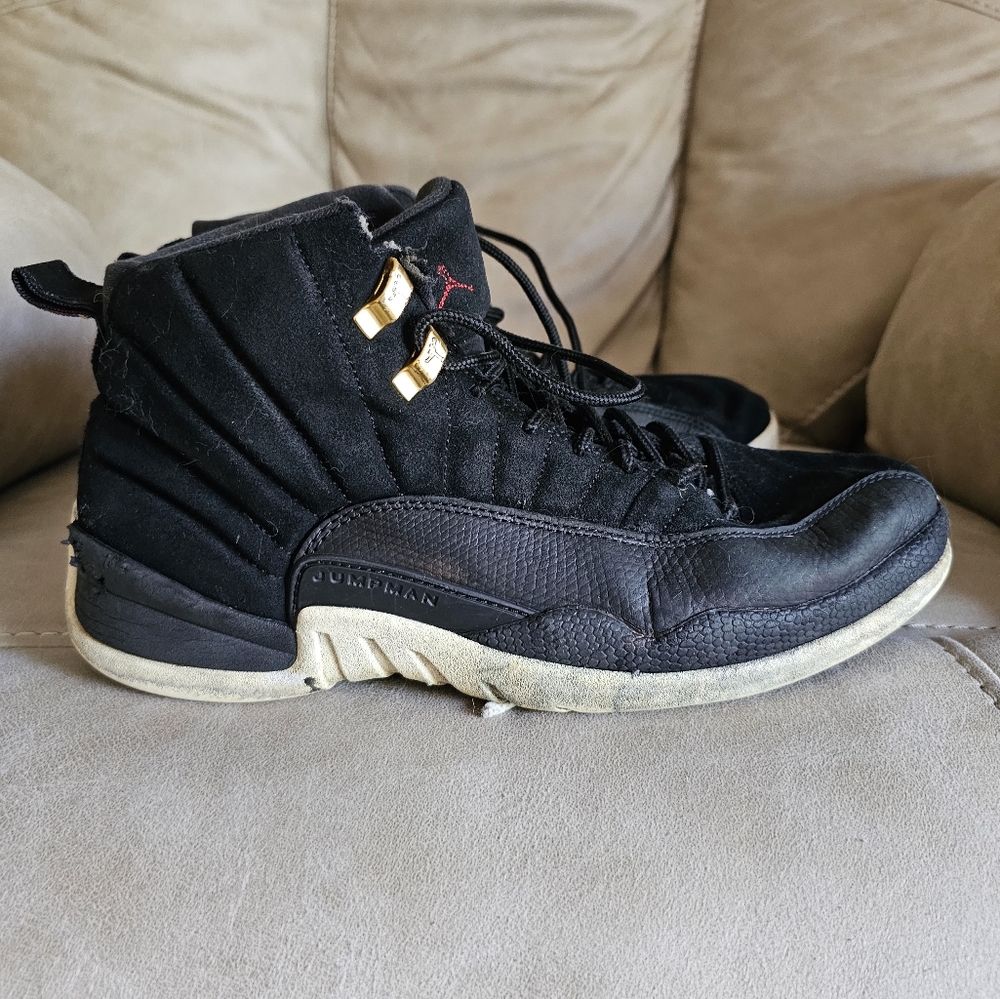 Nike Air Jordan 12 Reverse Taxi  Basketball‎ black sneakers Sz 9.5 - Picture 4 of 11
